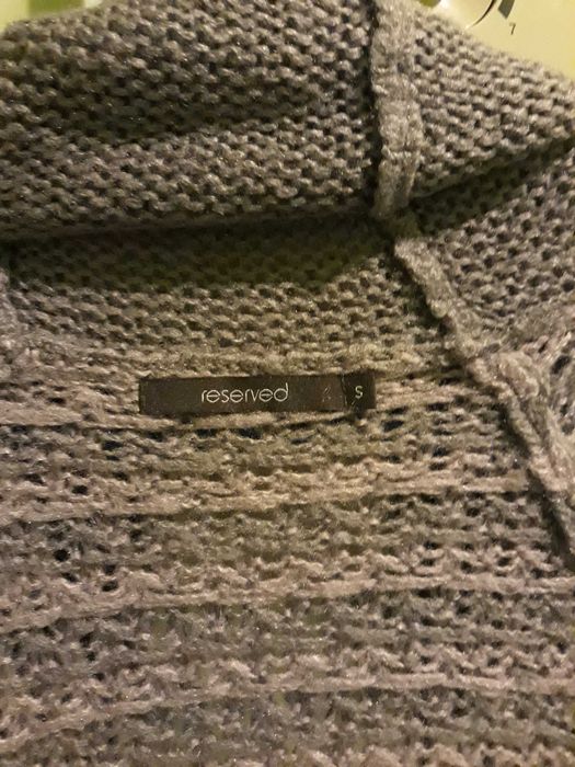 Długi sweter z dekoltem szaro-fioletowy à la tunika rozmiar 36Reserved