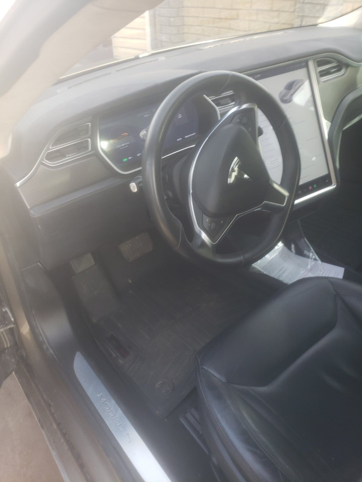 Tesla Model S 2016 70D