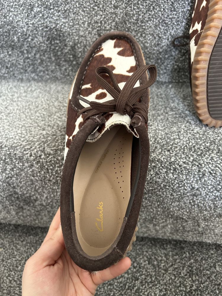 Нові clarks torhill
