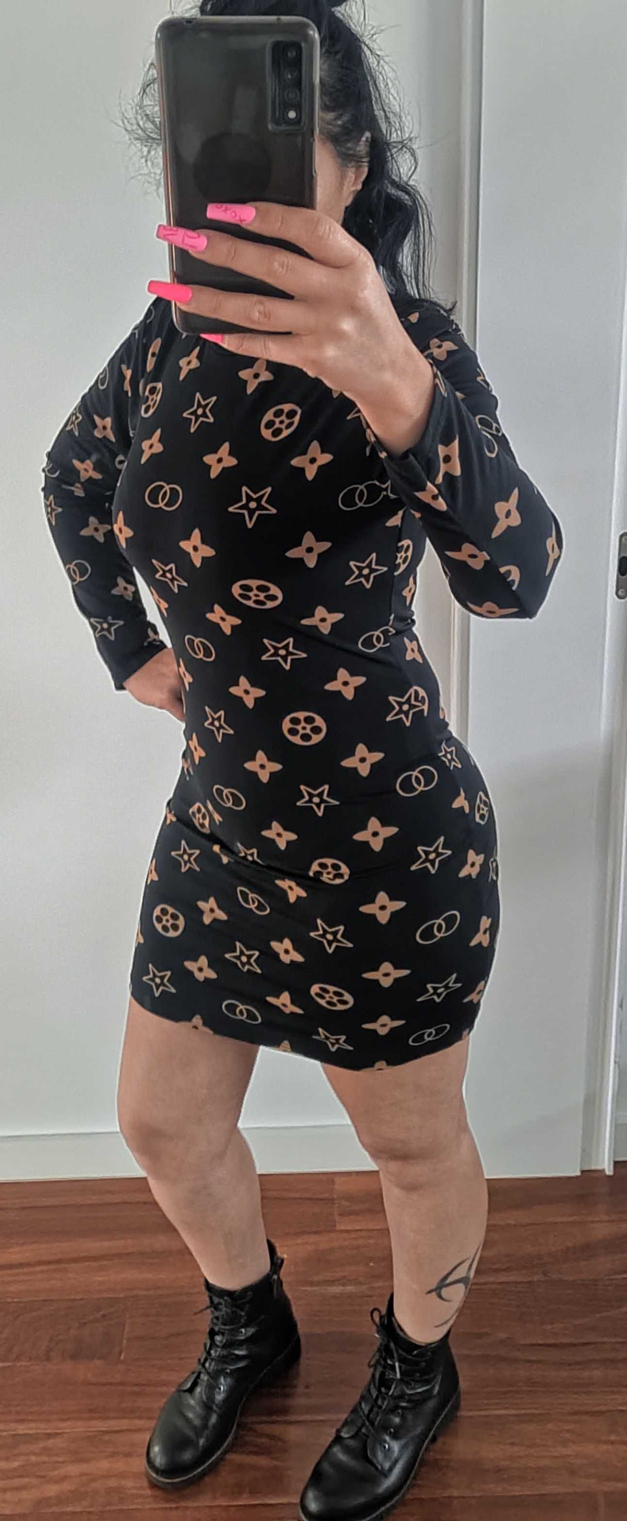 Vestido Preto e Bege – Tamanho único - Novo