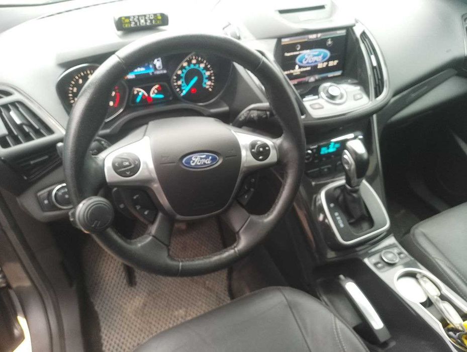FORD ESCAPE TITANIUM 2.0 ECOBUST 2014 (выпуск 2013)