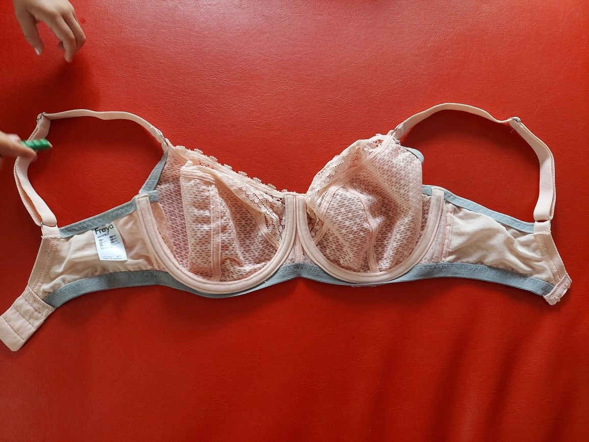 Freya Daisy Lace 65G/30F jak nowy biustonosz