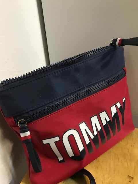 Tommy Hilfiger - torebka damska z USA.