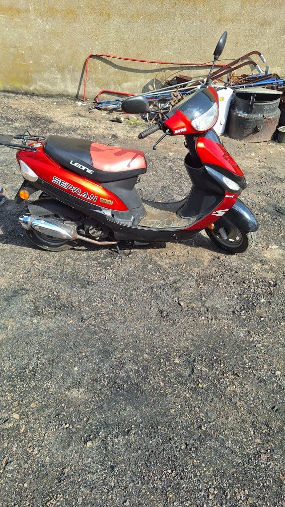 Sprzedam skuter  50 .4T