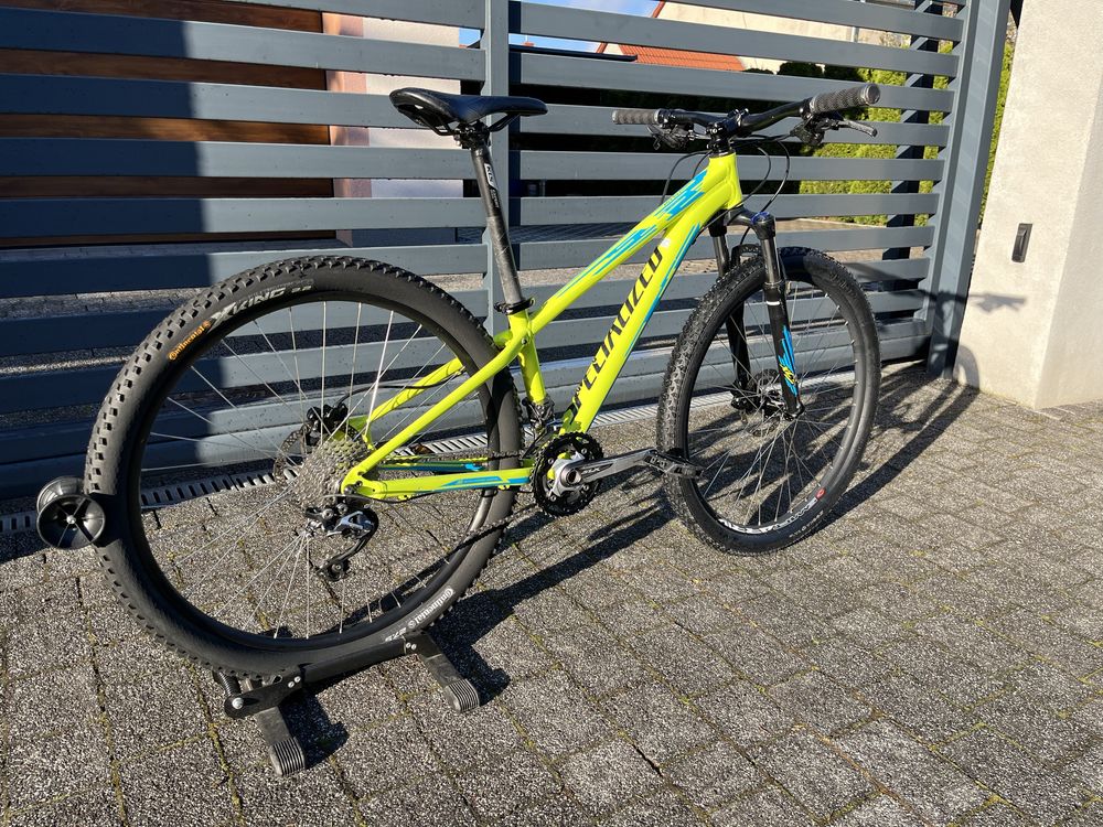 Specialized Pitch Sport Koła 27,5 Rama Xs