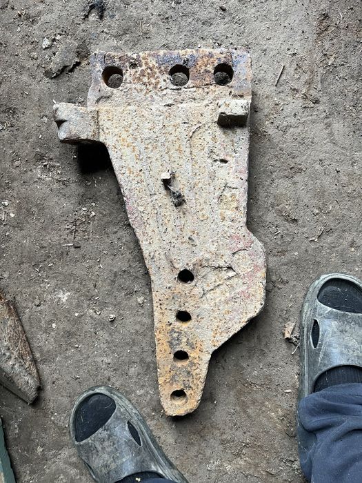 Стойка на плуг плн