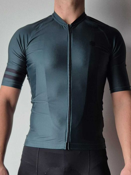 Siroko - koszulka kolarska z kieszeniami.