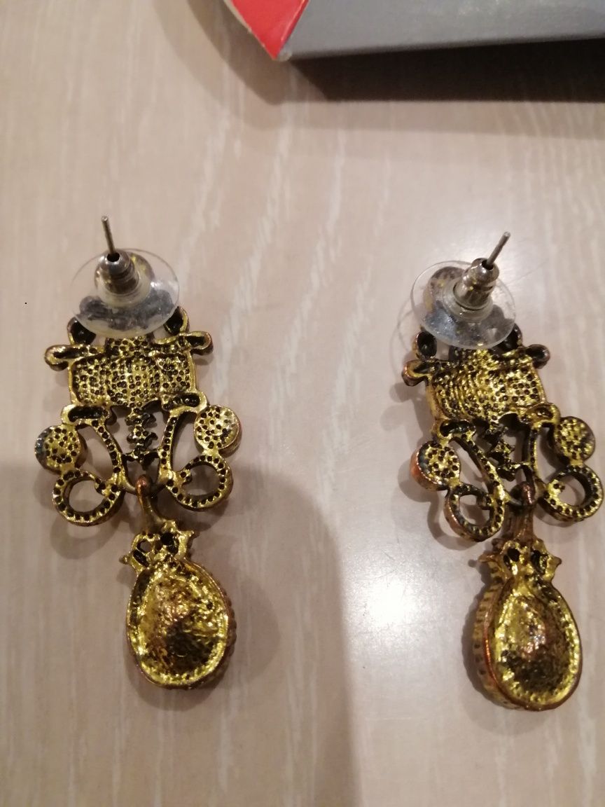 Серьги с жемчугом тренд сезона