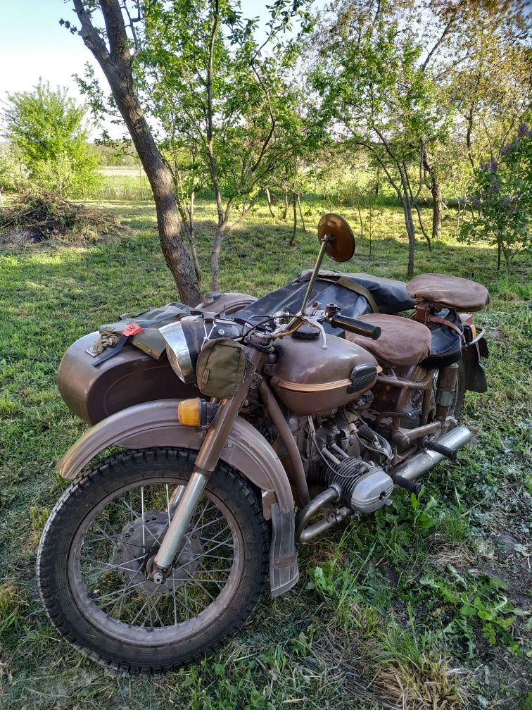 продам мотоцикл Урал...