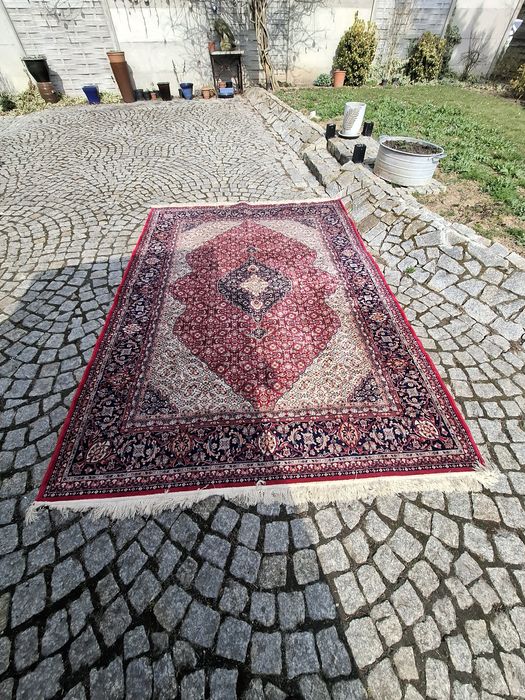 Piękne stare dwa dywany jedwab na jedwabiu