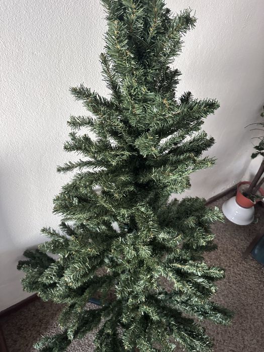 Árvore de Natal com 180 cm