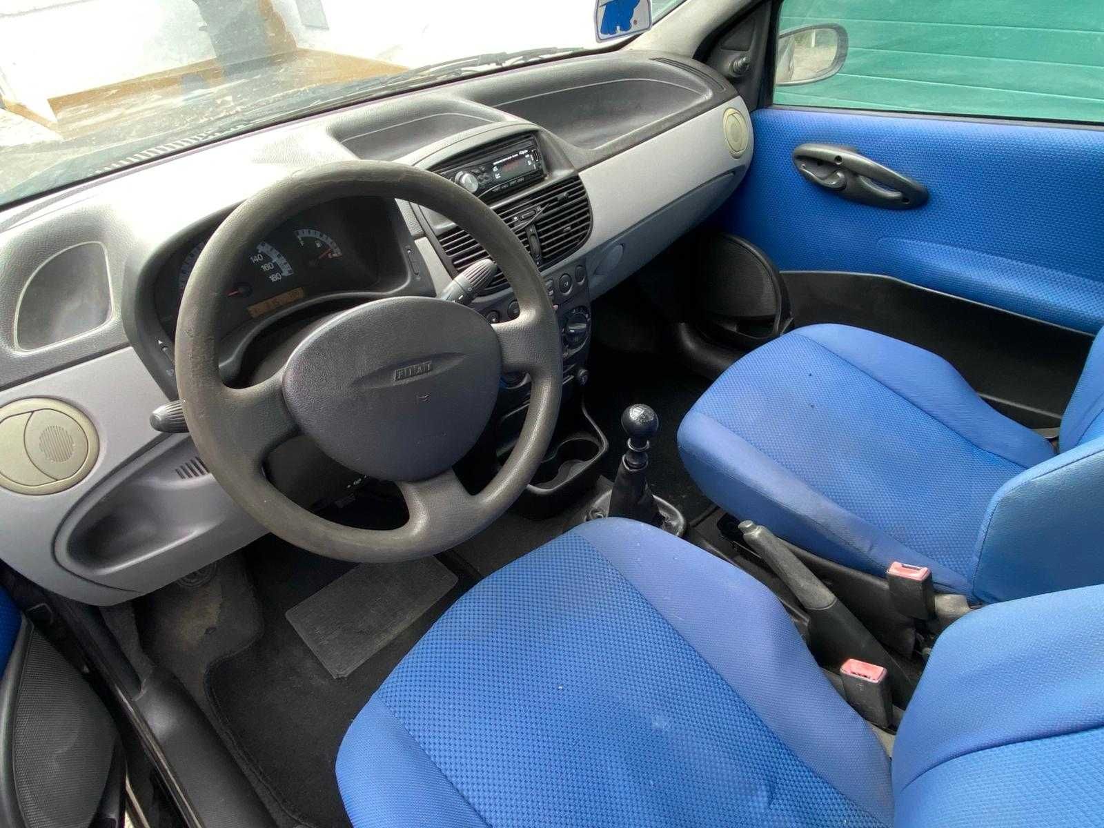 Fiat Punto 1.2i - Ano 2000