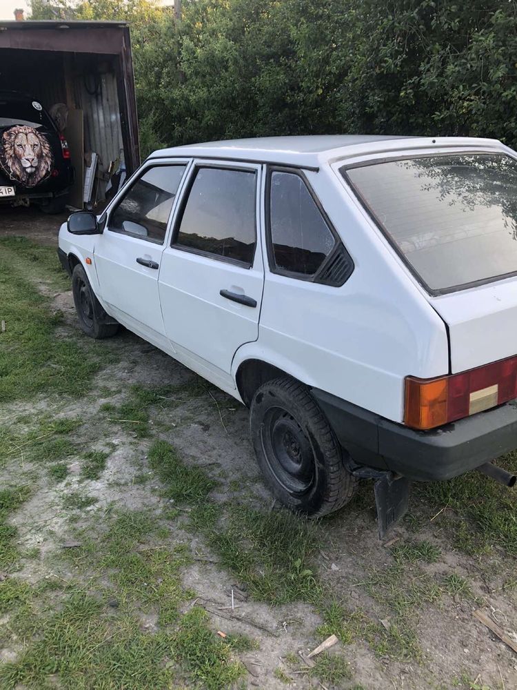 Продам авто ваз 2109