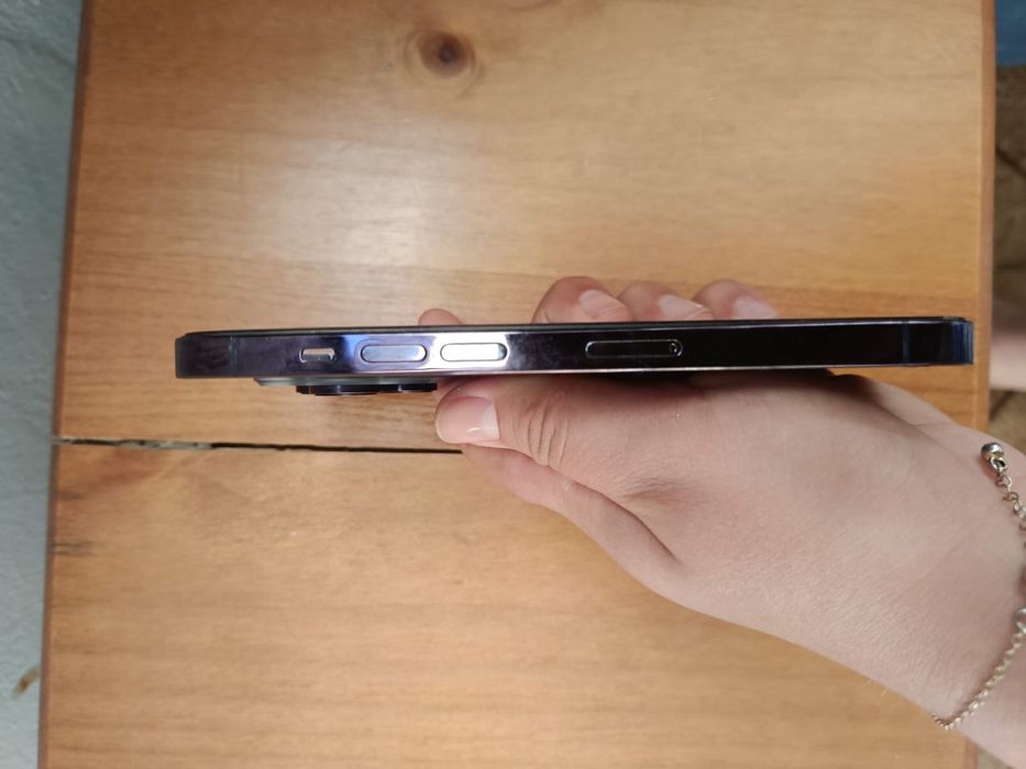 Iphone 14 pro semi novo