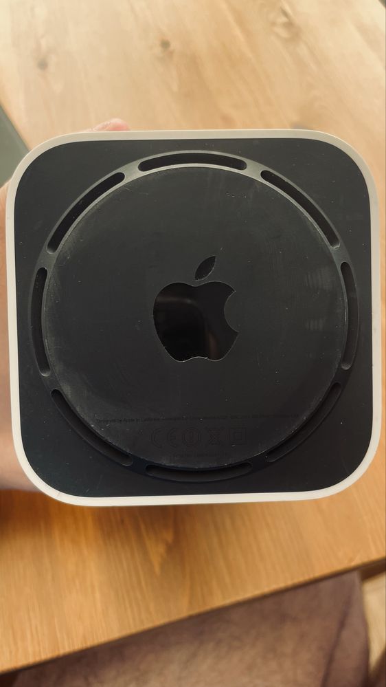 AirPort Extreme A1521 роутер від Apple