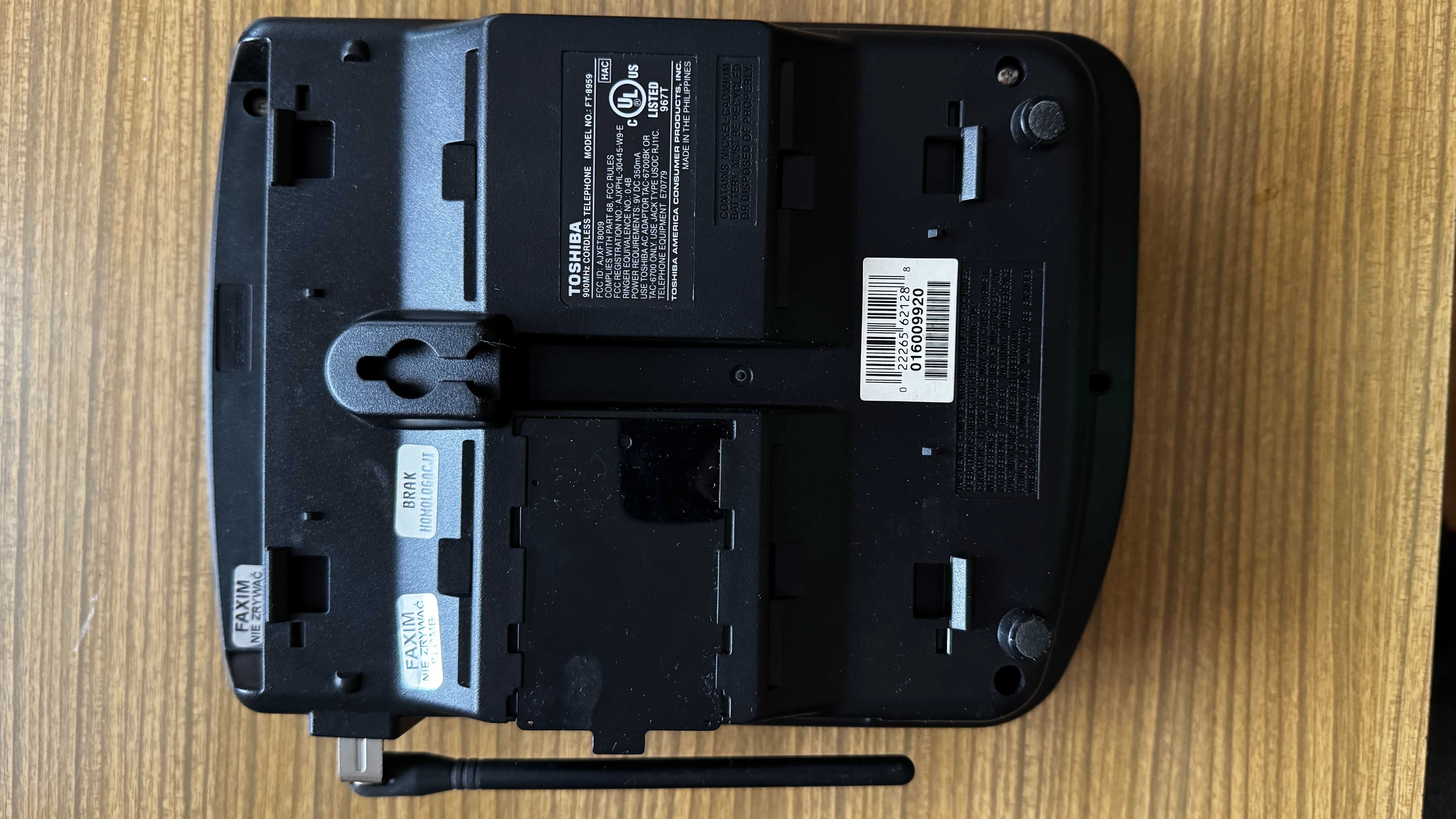 Telefon stacjonarny bezprzewodowy z sekretarką Toshiba FT-8959