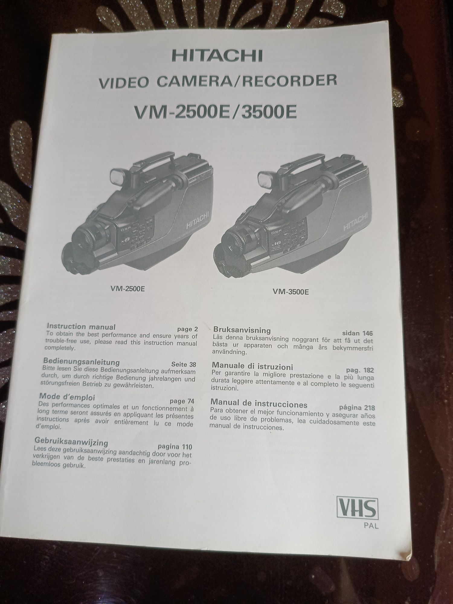 Продаю Видеокамеру Hitachi