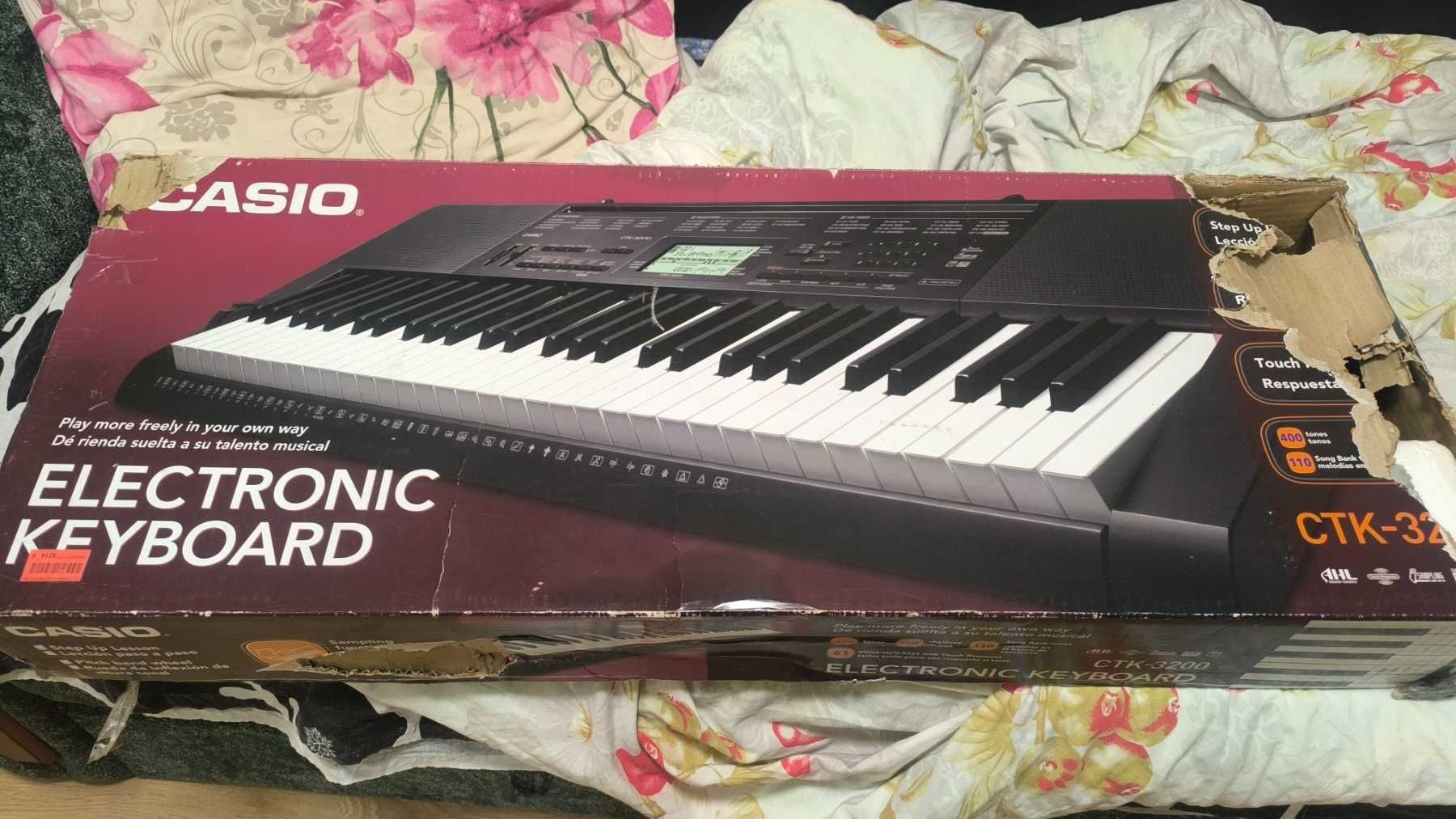 CASIO CTK-3200 Сінтезатор
