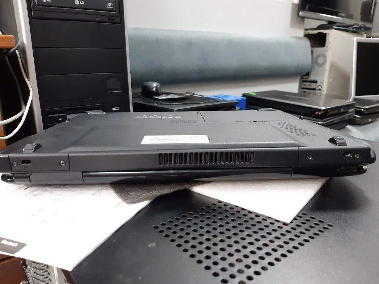 Ноутбук ASUS K40AB