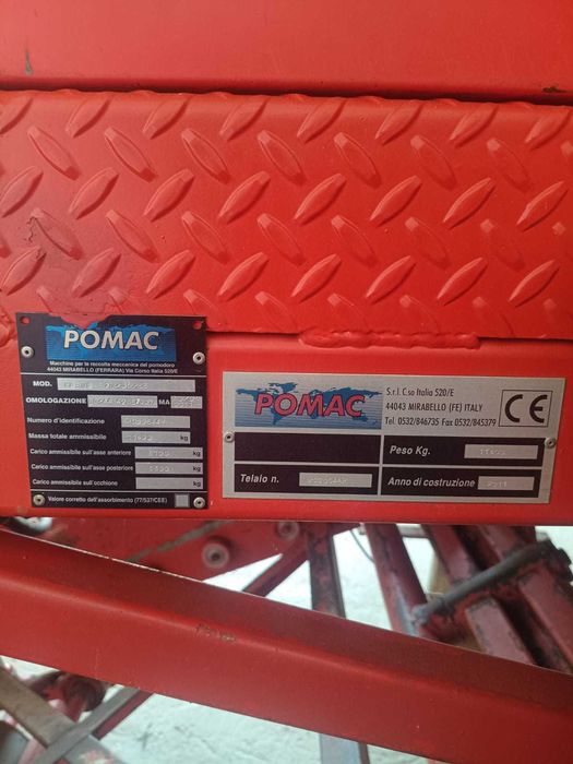 Kombajn do pomidor POMAC 2011