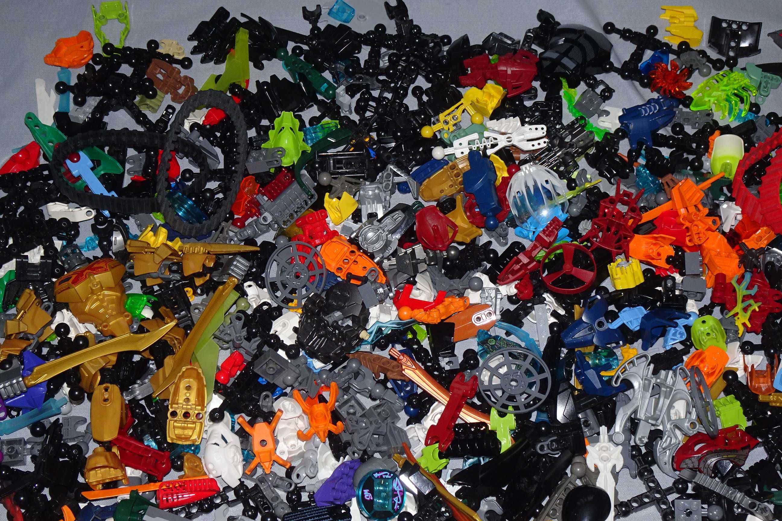 LEGO 4 kg. MIX bionicle, duże figurki