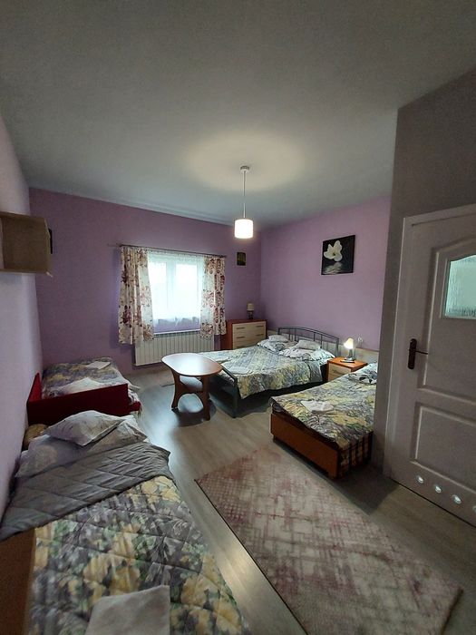 Pokoje gościnne " Malinowy zakątek "