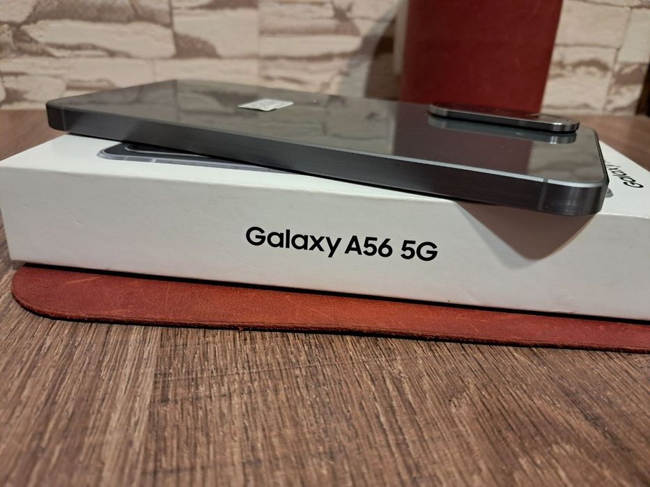 Самсунг А 56 8/128