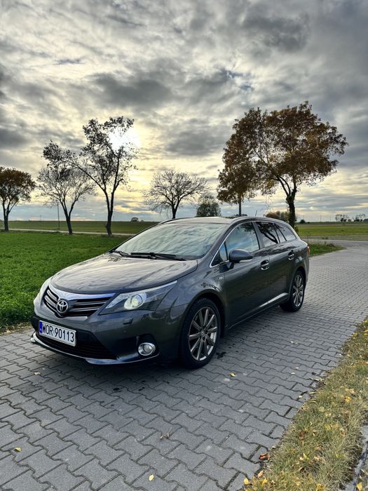 Toyota Avensis T27 LIFT 2.2D AUTOMAT Panorama