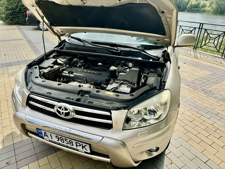 Toyota Rav4 2007 ГАЗ/Бензин