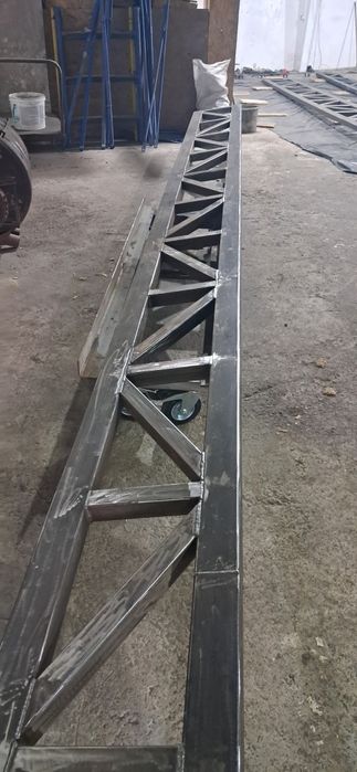 Виробництво та монтаж; Навіси, Ферми, Ворота, Ангари, Перила