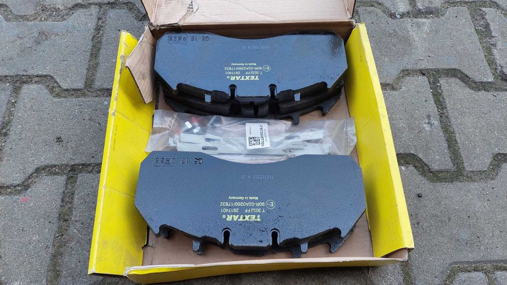 Klocki hamulcowe komplet TEXTAR volvo, renault