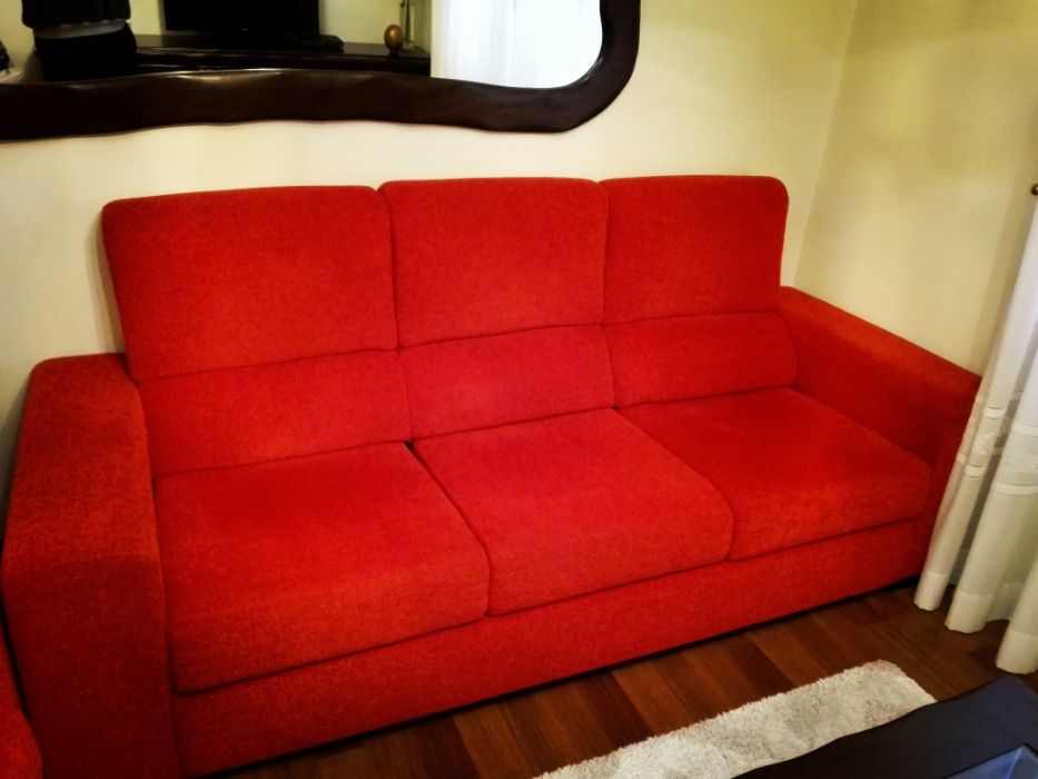 Vendo 2 Sofas em tecido.