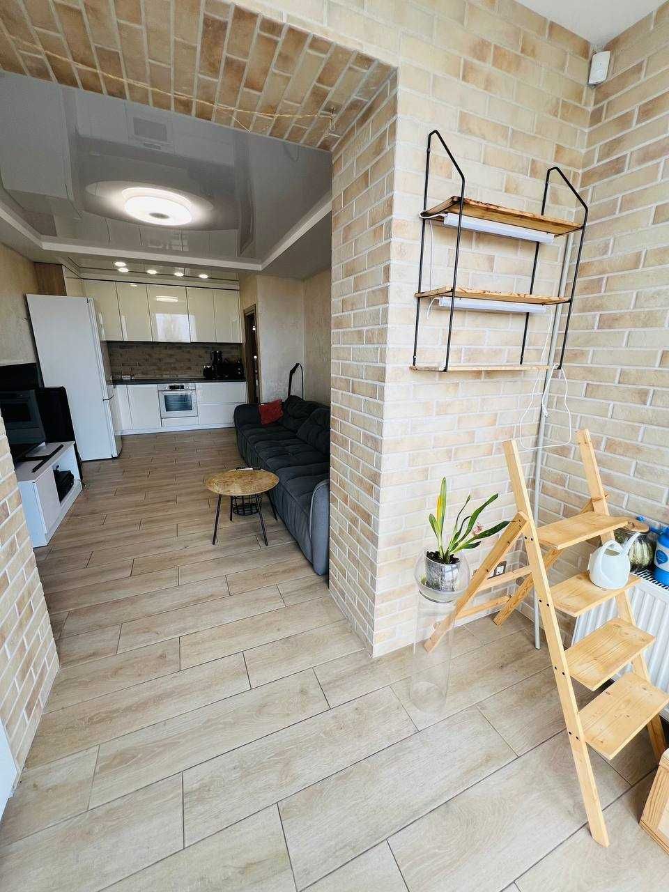 Продам 1-кімнатну квартиру кухня студія в ЖК Атмосфера
