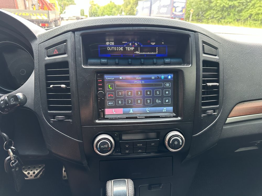 Mitsubishi Pajero Wagon