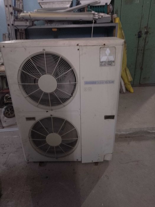Блок наружный от кондиционера MITSUBISHI ELECTRIC