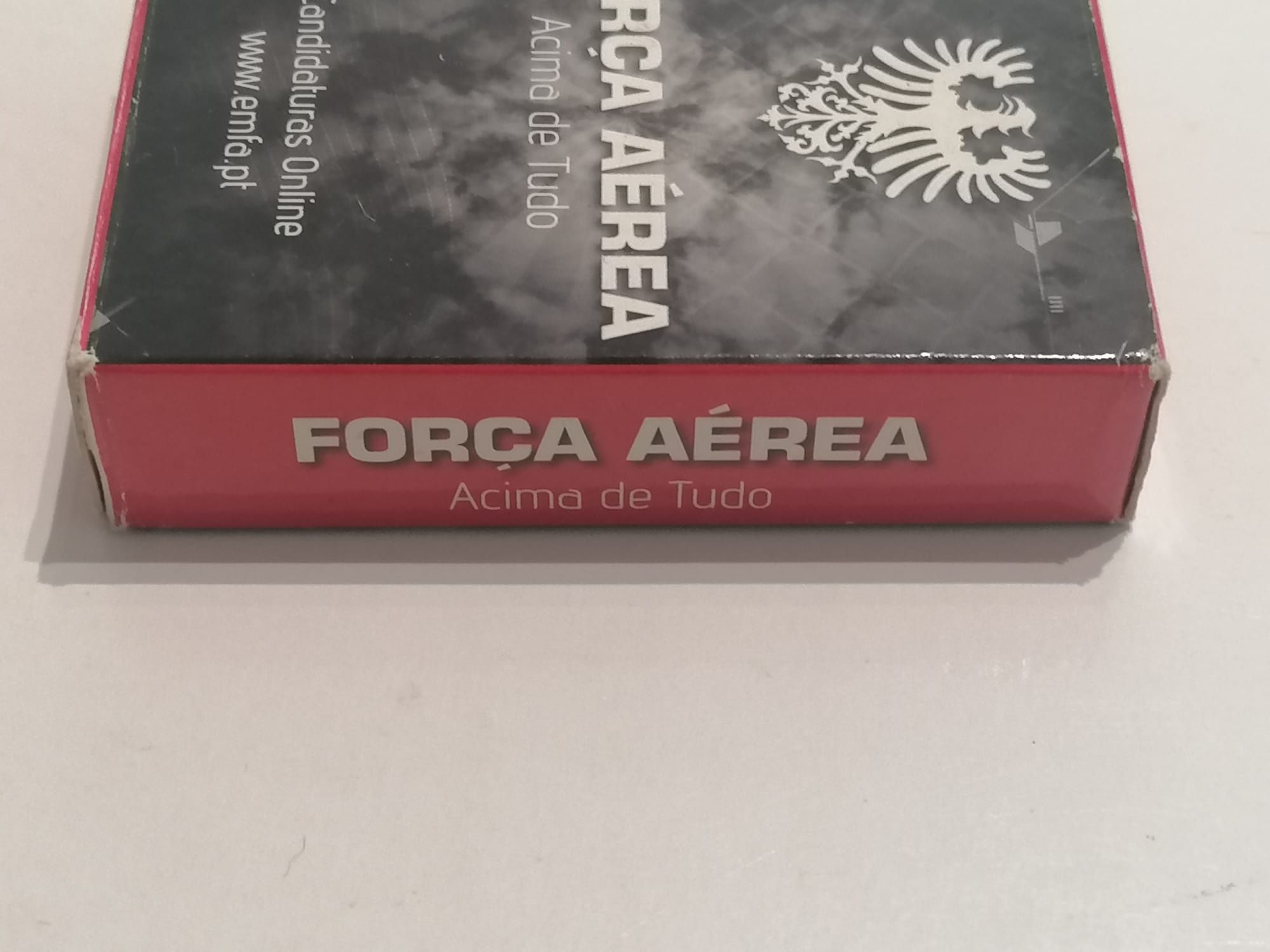 Baralho 54 cartas edição Força Aérea Portuguesa, em estado novo