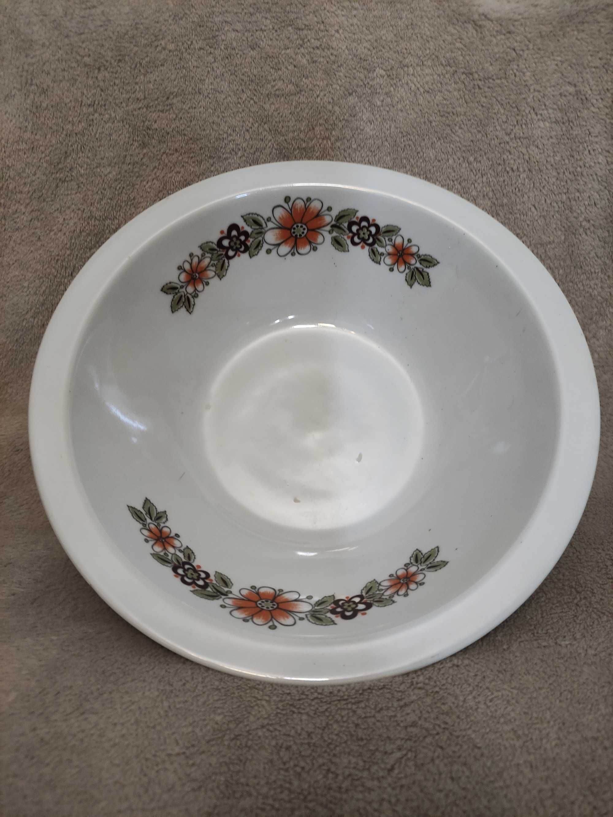 porcelanowa misa salaterka biała kwiatowa aplikacja Wawel