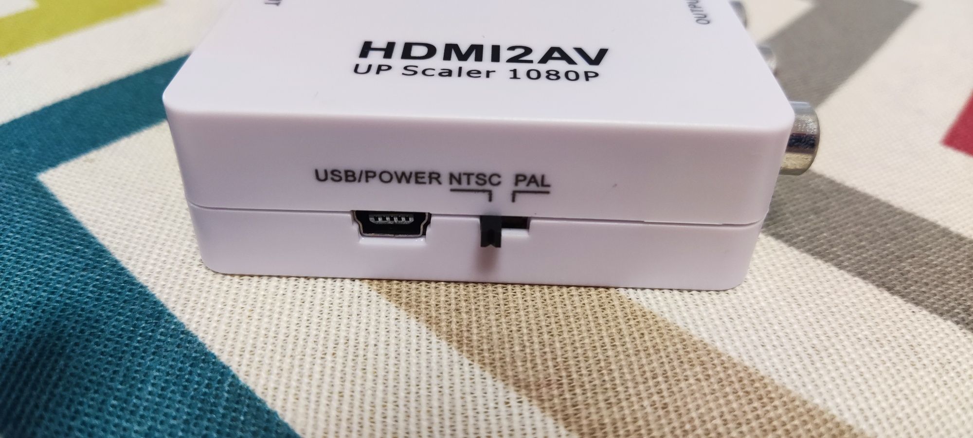 Conversor HDMI para svideo