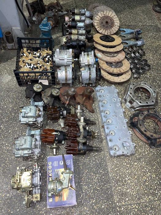 Навісне обладнання двигуна Газ 52, Газ 53, Газ 66, Зил 130, Зил 131