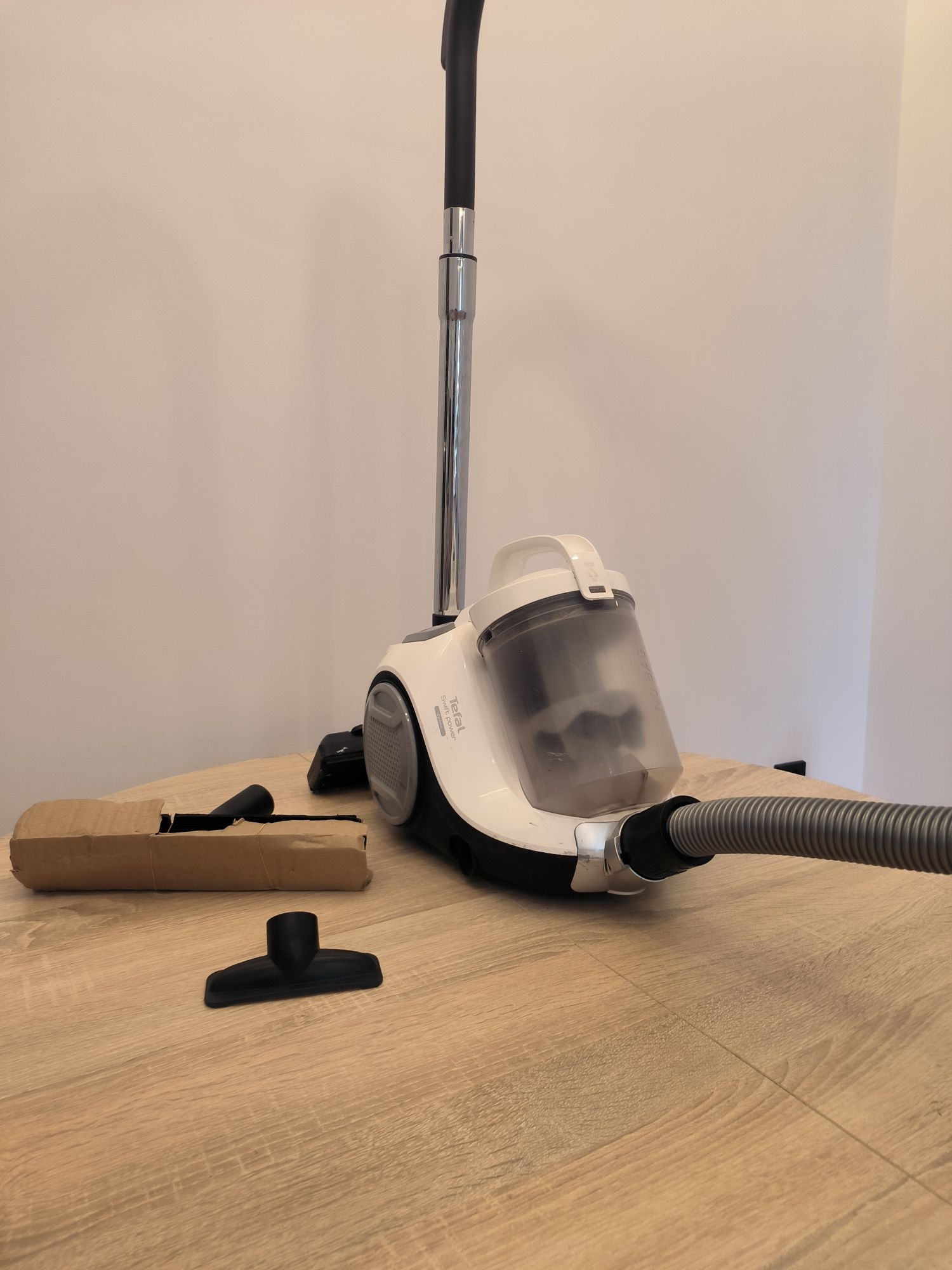 Odkurzacz tefal swift power cyclonic