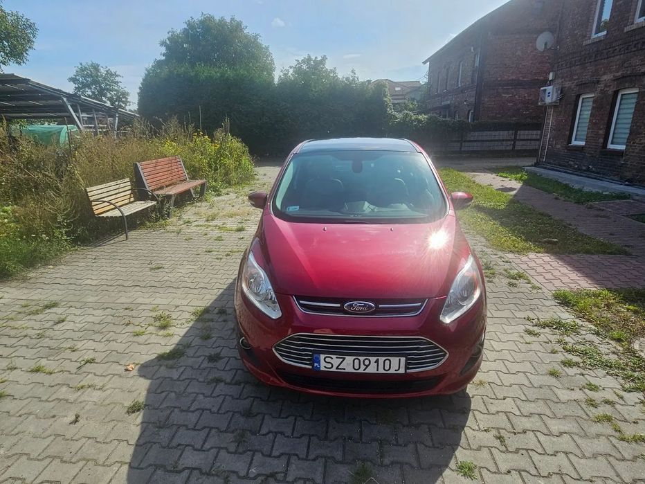 Ford C-MAX Ford C-MAX Hybrid z USA, od początku w rodzinie, nie wymaga wkładu
