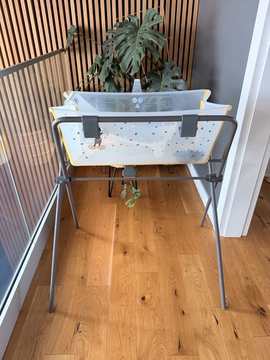 Wanienka stokke z stelażem