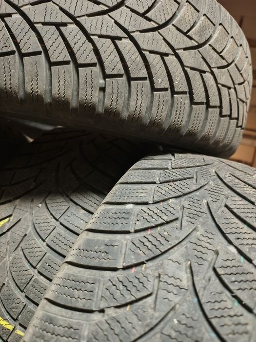 Opony TOYO zimowe