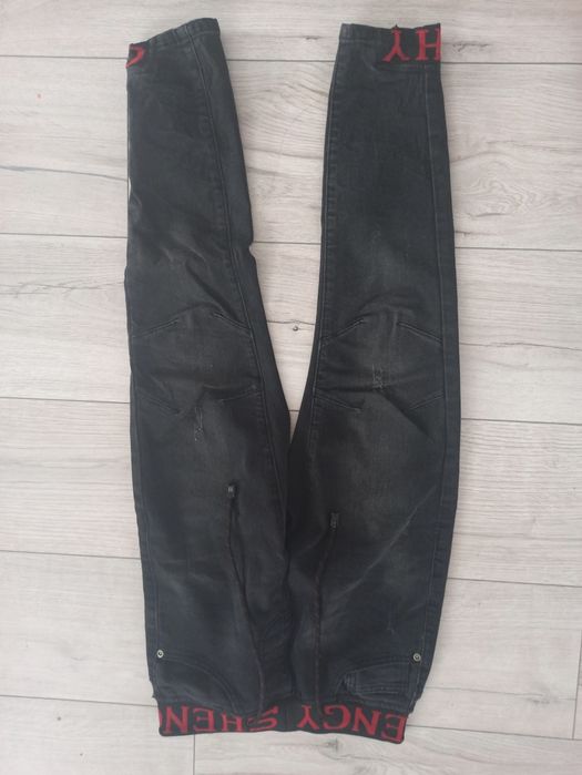 Jeansy chłopięce rozm. 152