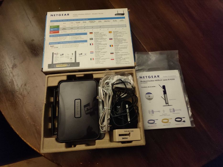 Router bezprzewodowy Netgear N300 ADSL2+