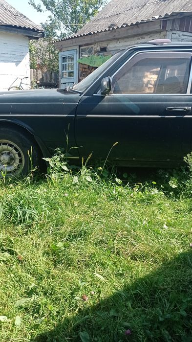 Продам Мерседес 123