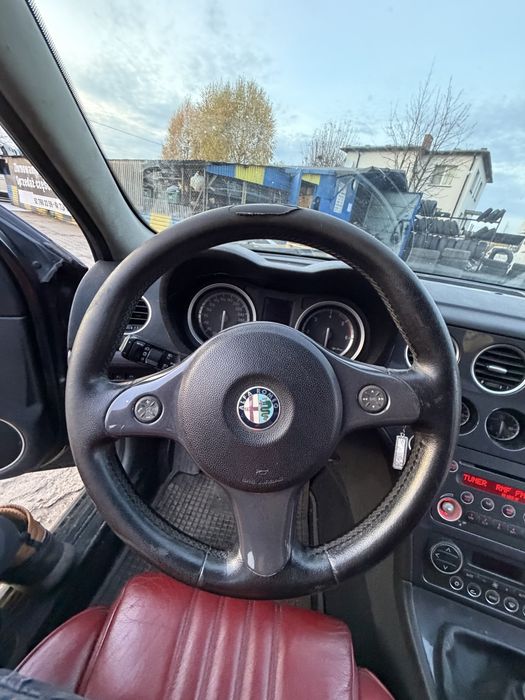 Kierownica Alfa Romeo 159 multifunkcja skóra