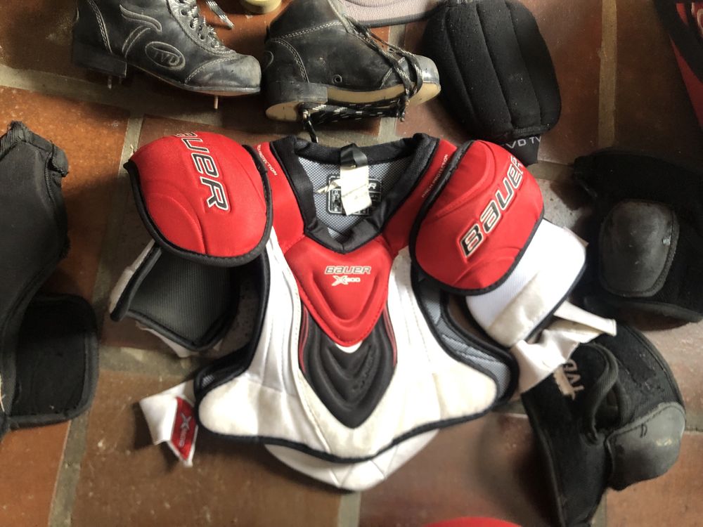 Material de hoquei patins