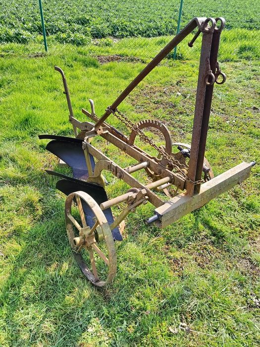 Pług konny 2 skibowy pod ciągnik, kultywator, pielnik