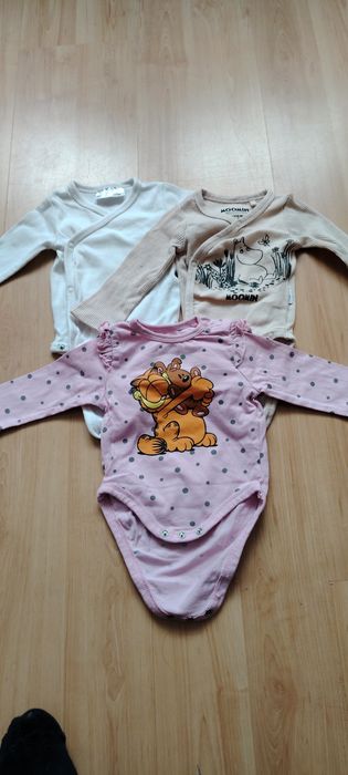 Body dla dziewczynki w rozmiarze 62